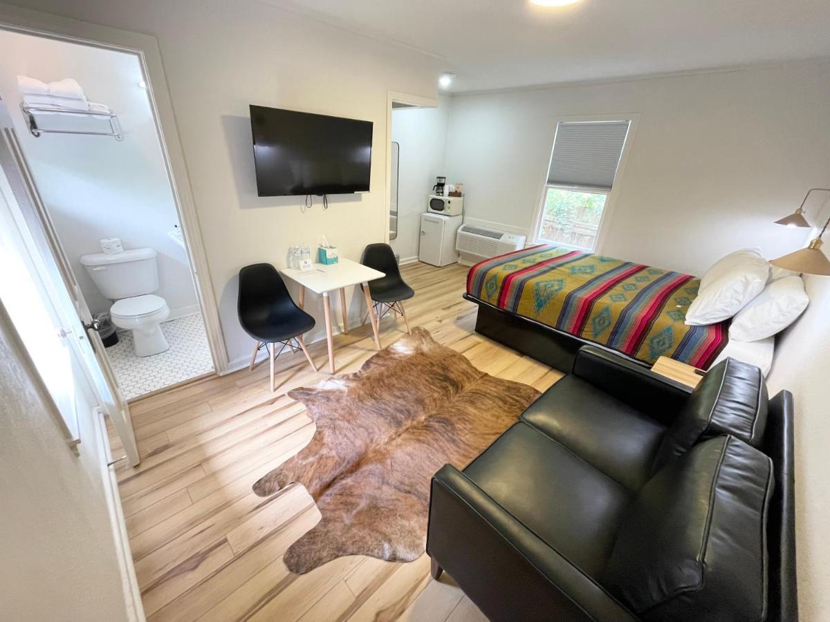Frederick Motel フレデリックスバーグ エクステリア 写真