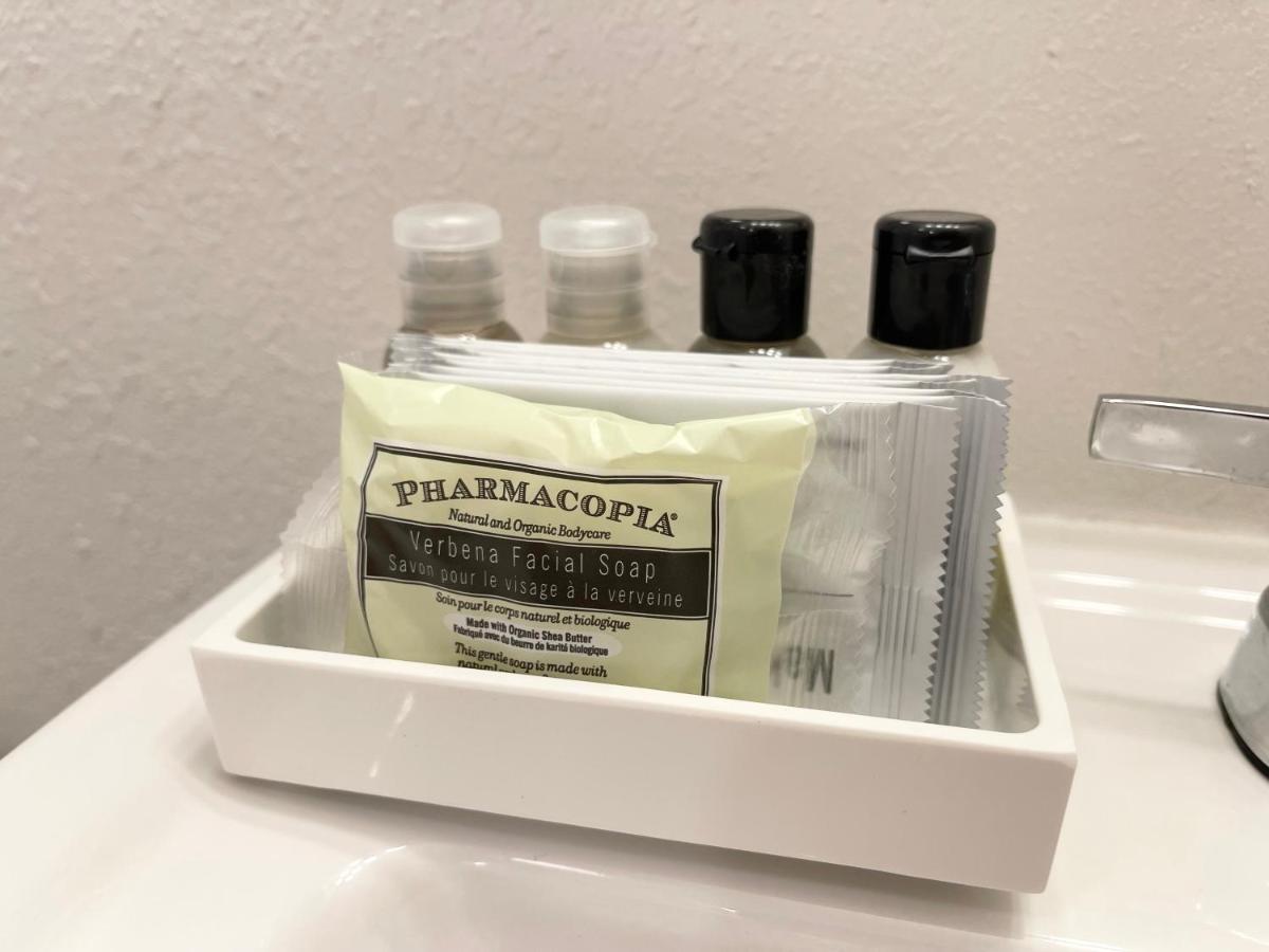 Frederick Motel フレデリックスバーグ エクステリア 写真
