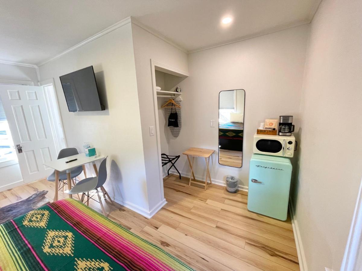 Frederick Motel フレデリックスバーグ エクステリア 写真