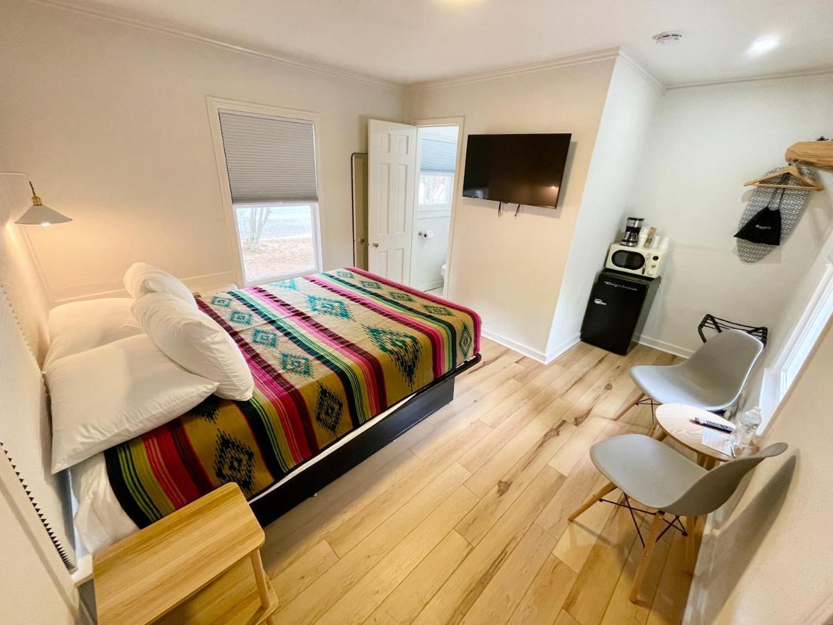 Frederick Motel フレデリックスバーグ エクステリア 写真