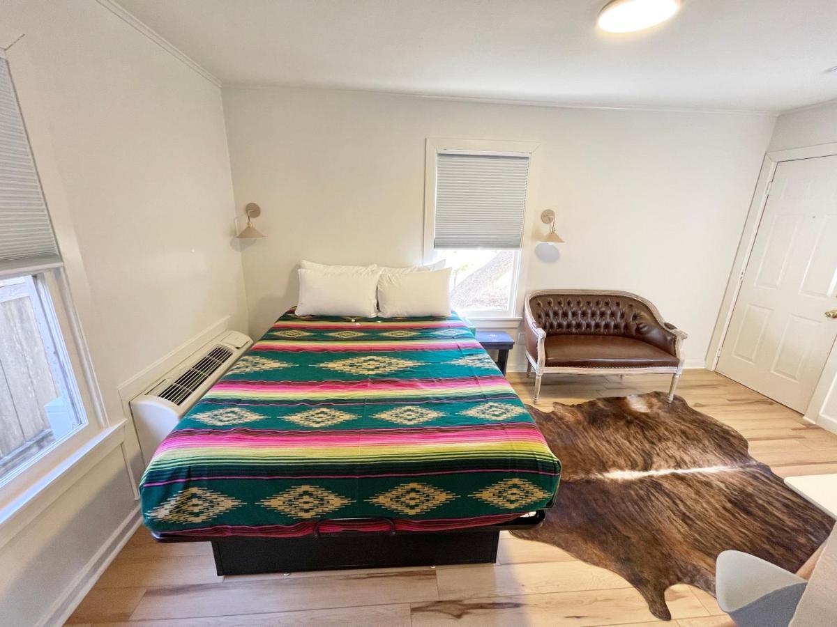 Frederick Motel フレデリックスバーグ エクステリア 写真