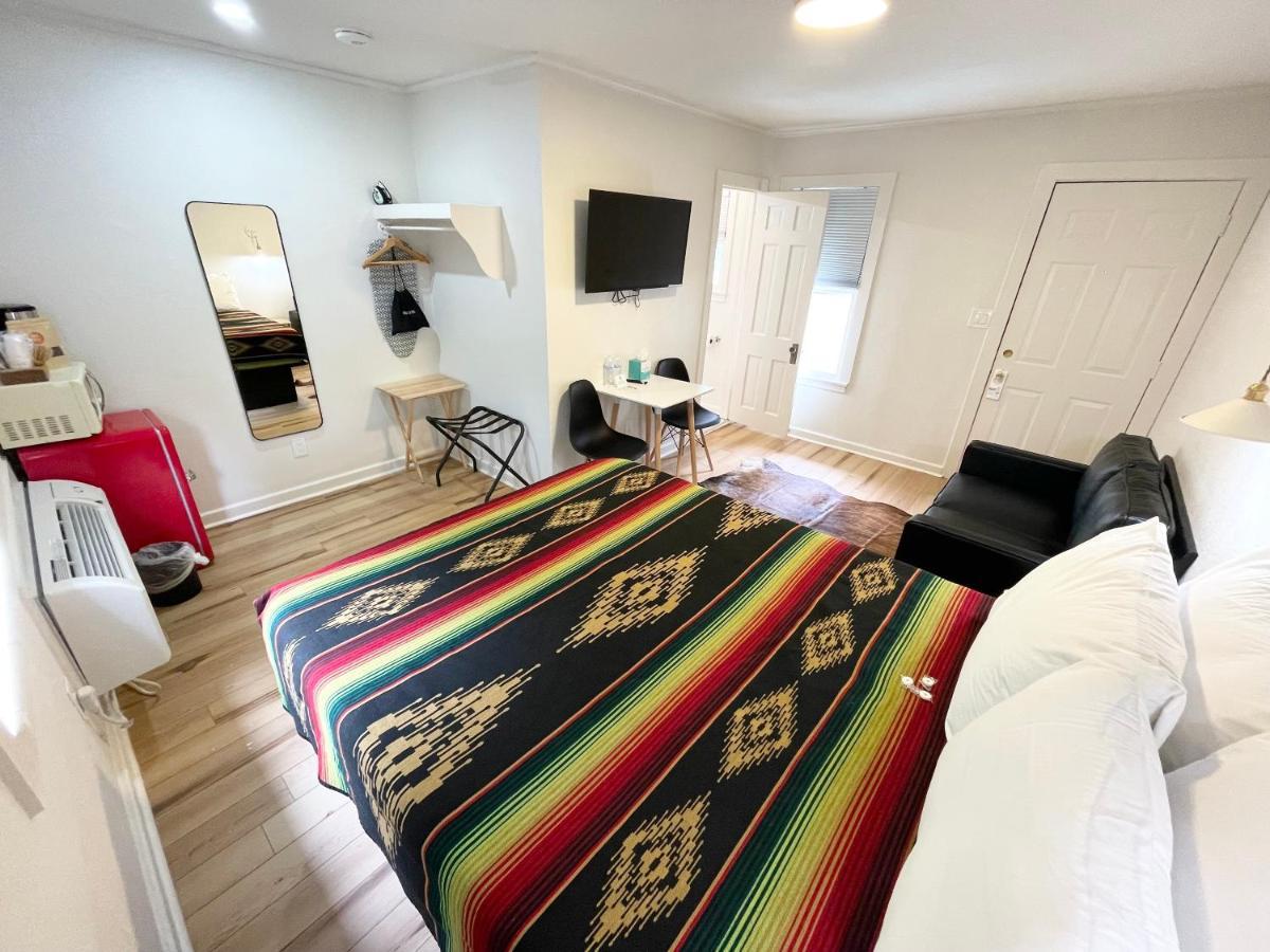 Frederick Motel フレデリックスバーグ エクステリア 写真