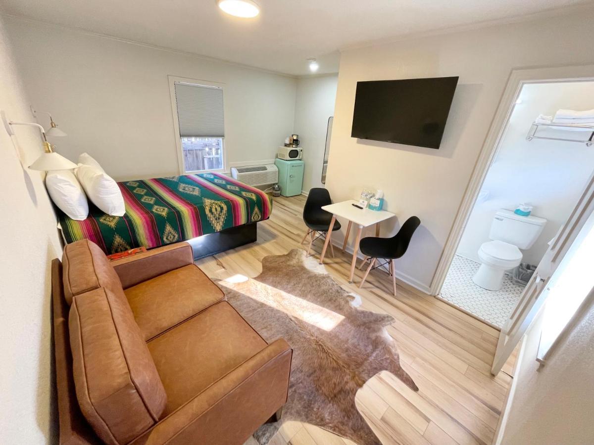 Frederick Motel フレデリックスバーグ エクステリア 写真