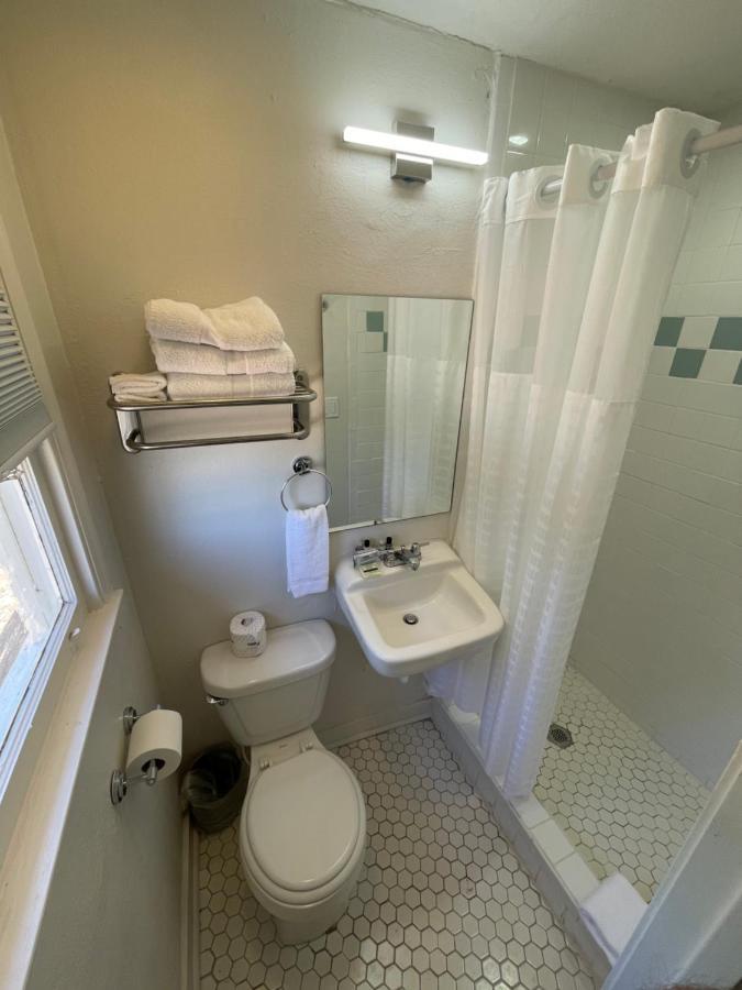 Frederick Motel フレデリックスバーグ エクステリア 写真