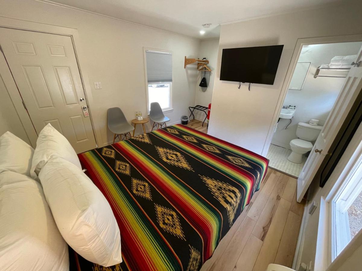 Frederick Motel フレデリックスバーグ エクステリア 写真