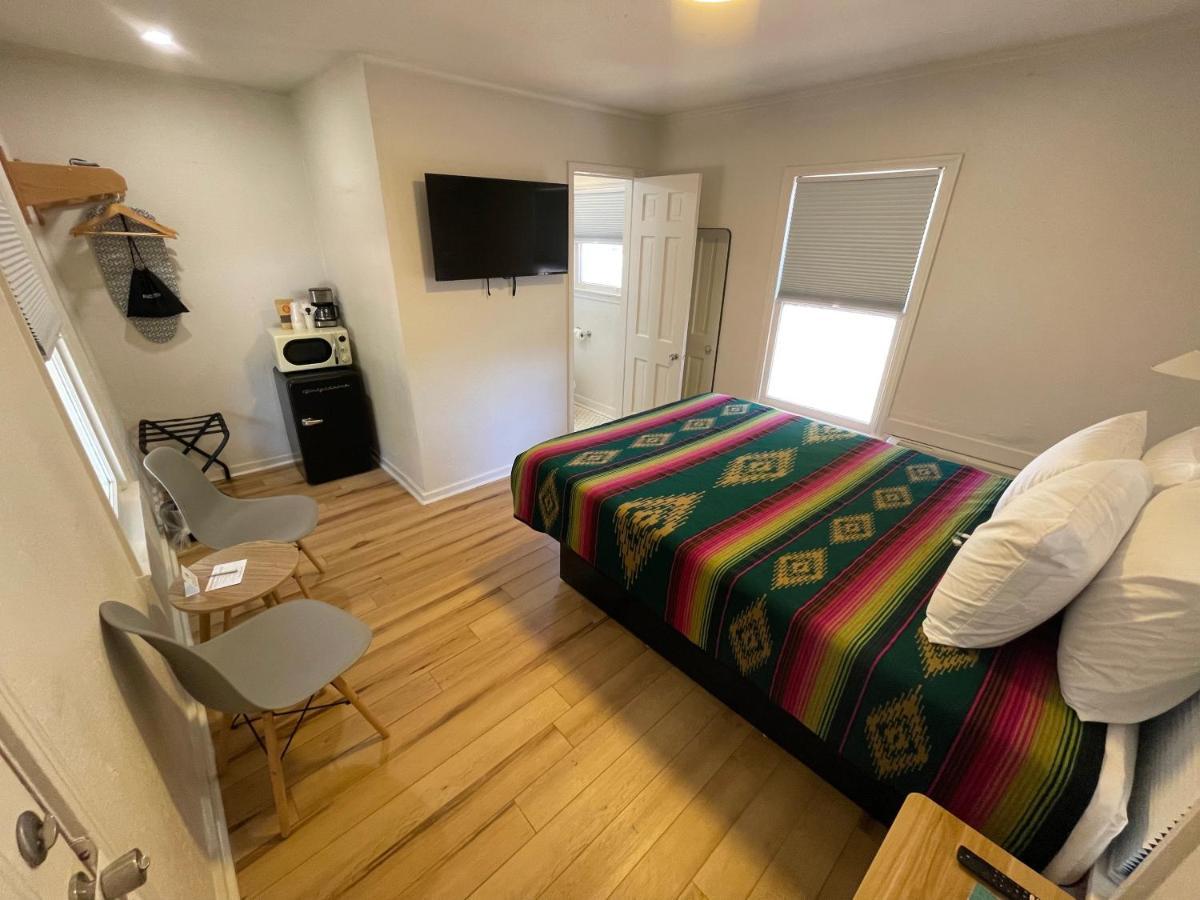 Frederick Motel フレデリックスバーグ エクステリア 写真