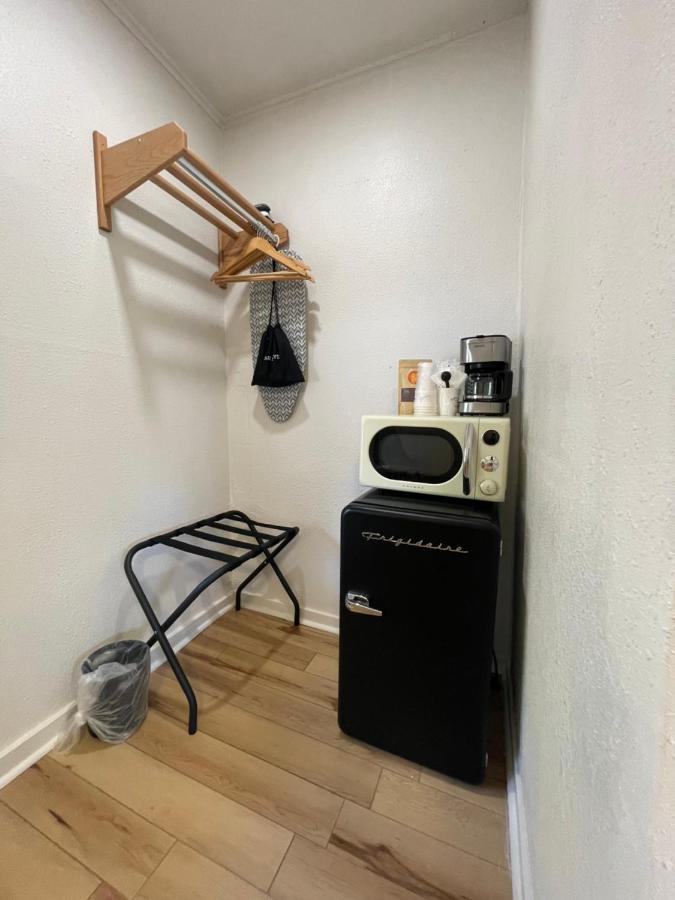 Frederick Motel フレデリックスバーグ エクステリア 写真