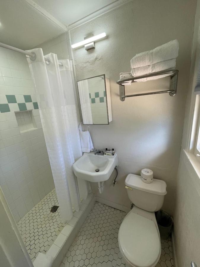 Frederick Motel フレデリックスバーグ エクステリア 写真