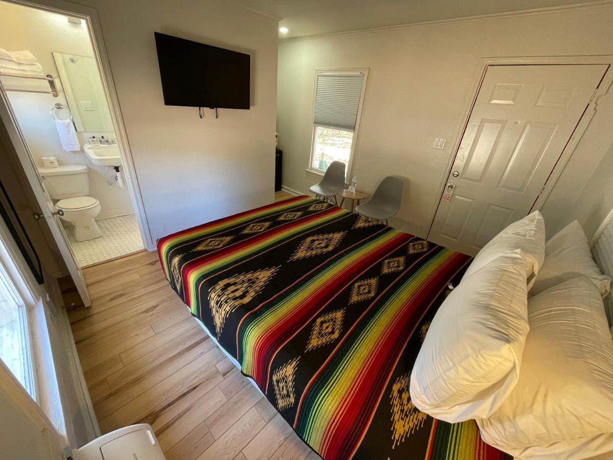 Frederick Motel フレデリックスバーグ エクステリア 写真