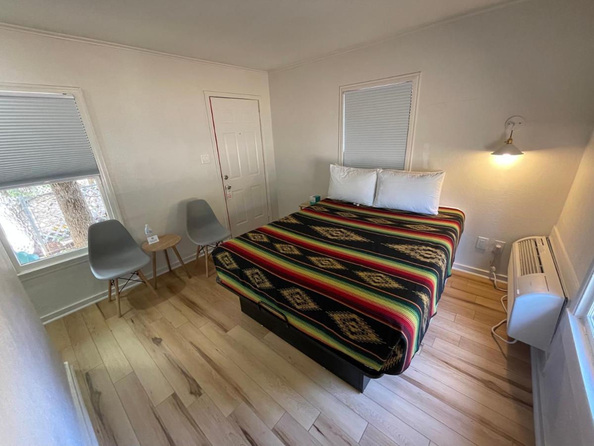 Frederick Motel フレデリックスバーグ エクステリア 写真
